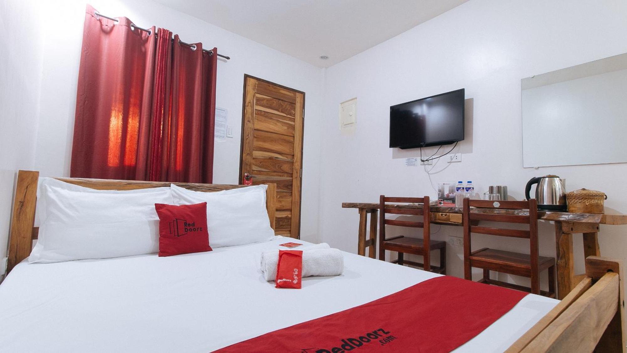 Reddoorz Plus @ Jollydays Hotel Nueva Ecija San Jose  Ngoại thất bức ảnh