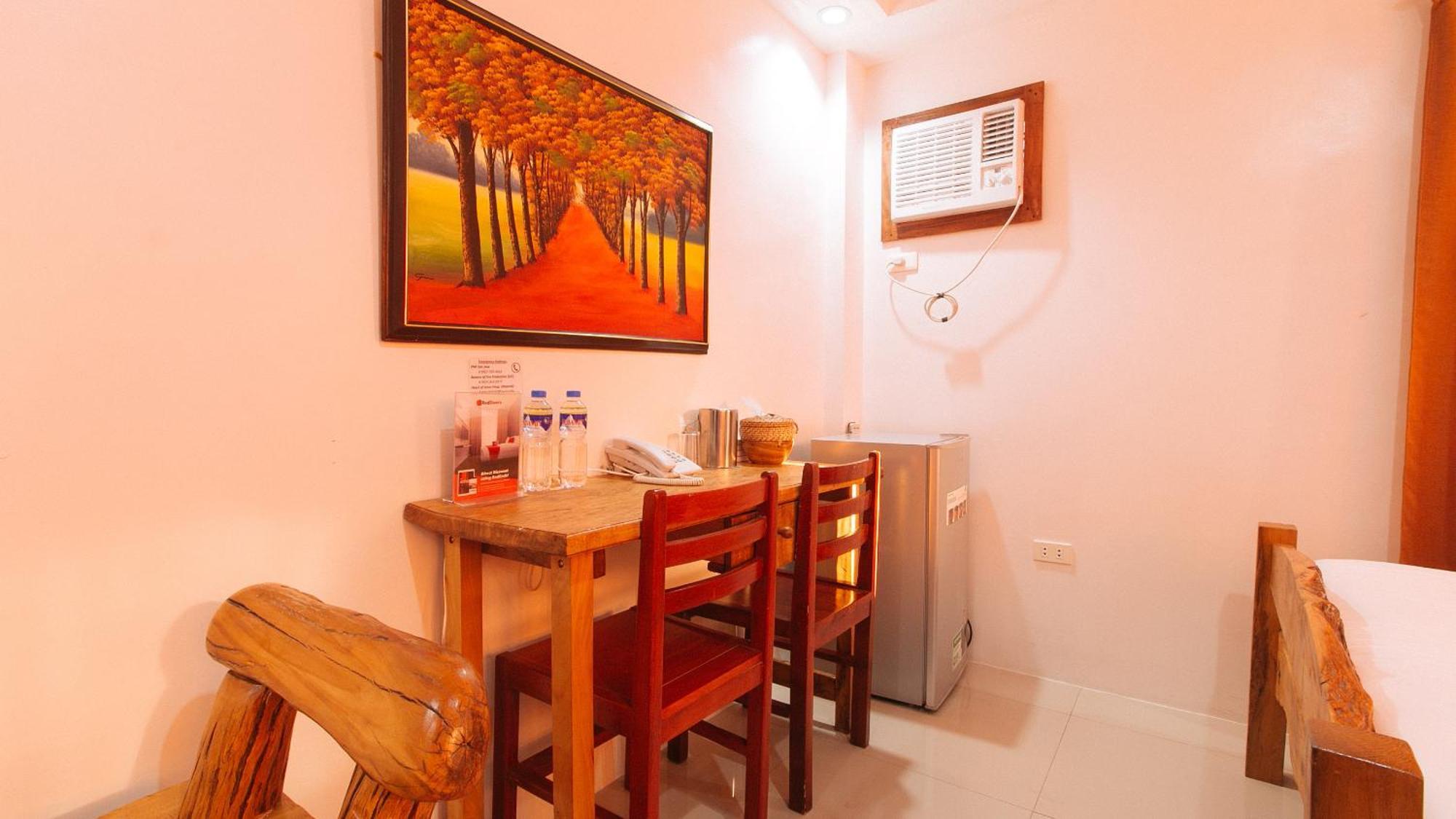 Reddoorz Plus @ Jollydays Hotel Nueva Ecija San Jose  Ngoại thất bức ảnh
