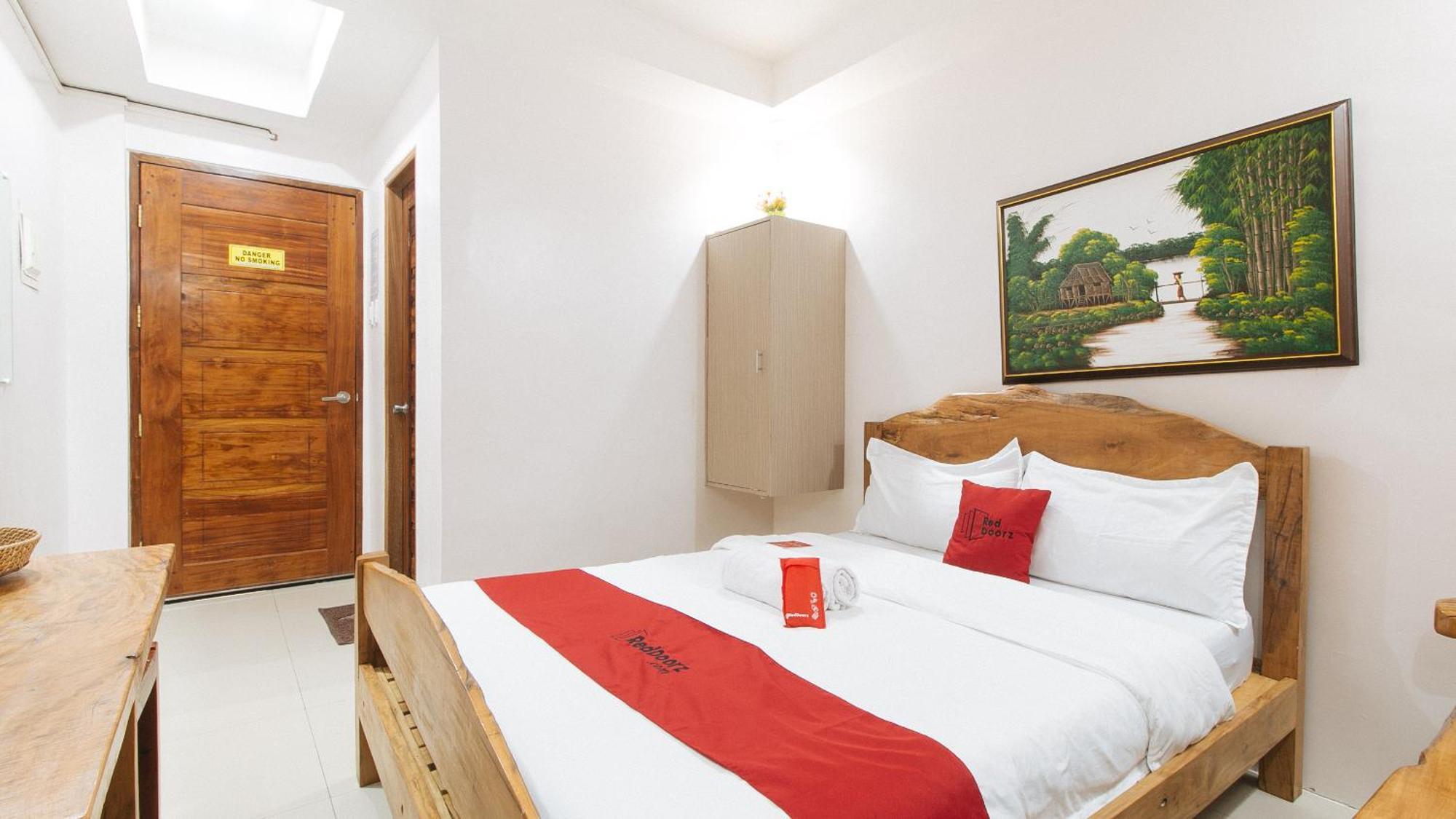 Reddoorz Plus @ Jollydays Hotel Nueva Ecija San Jose  Ngoại thất bức ảnh