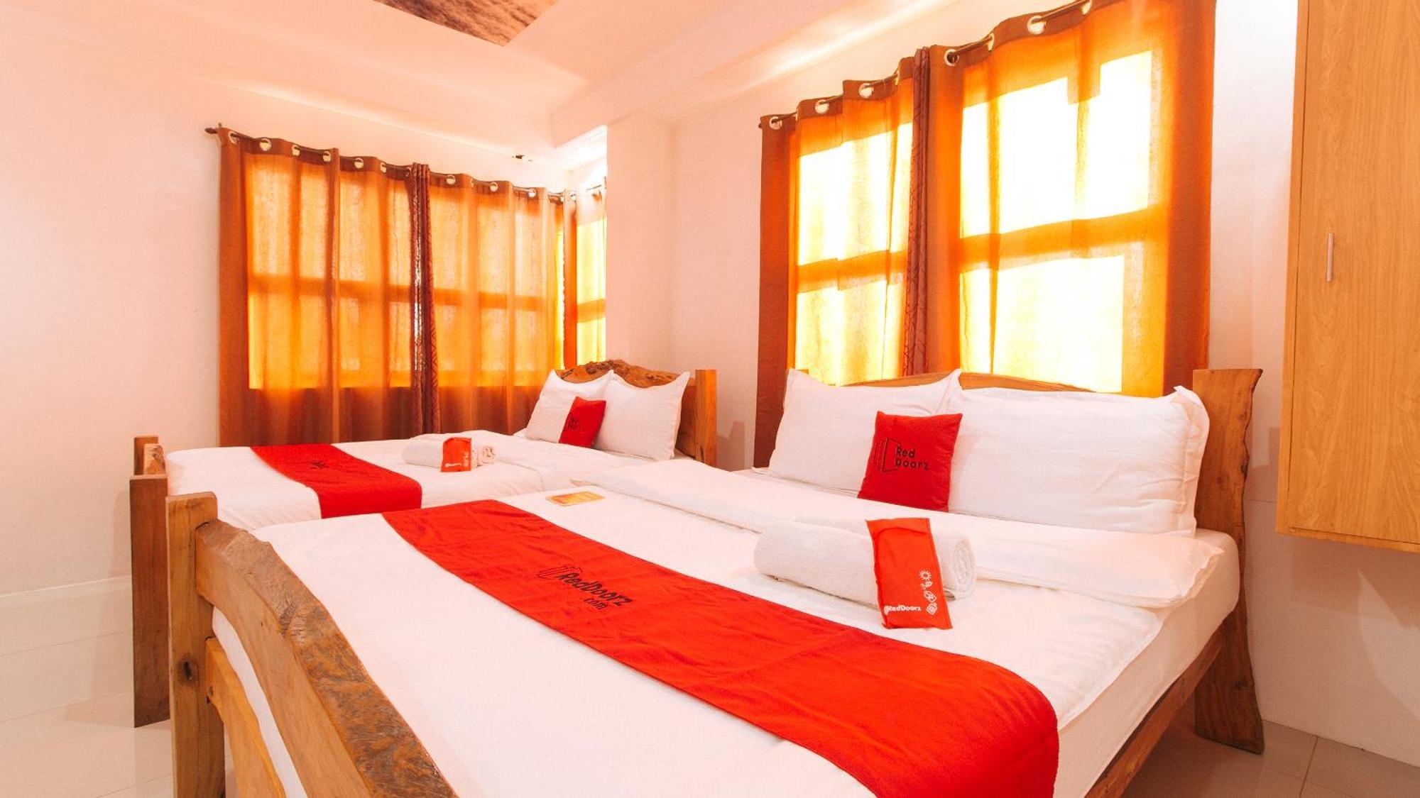 Reddoorz Plus @ Jollydays Hotel Nueva Ecija San Jose  Ngoại thất bức ảnh