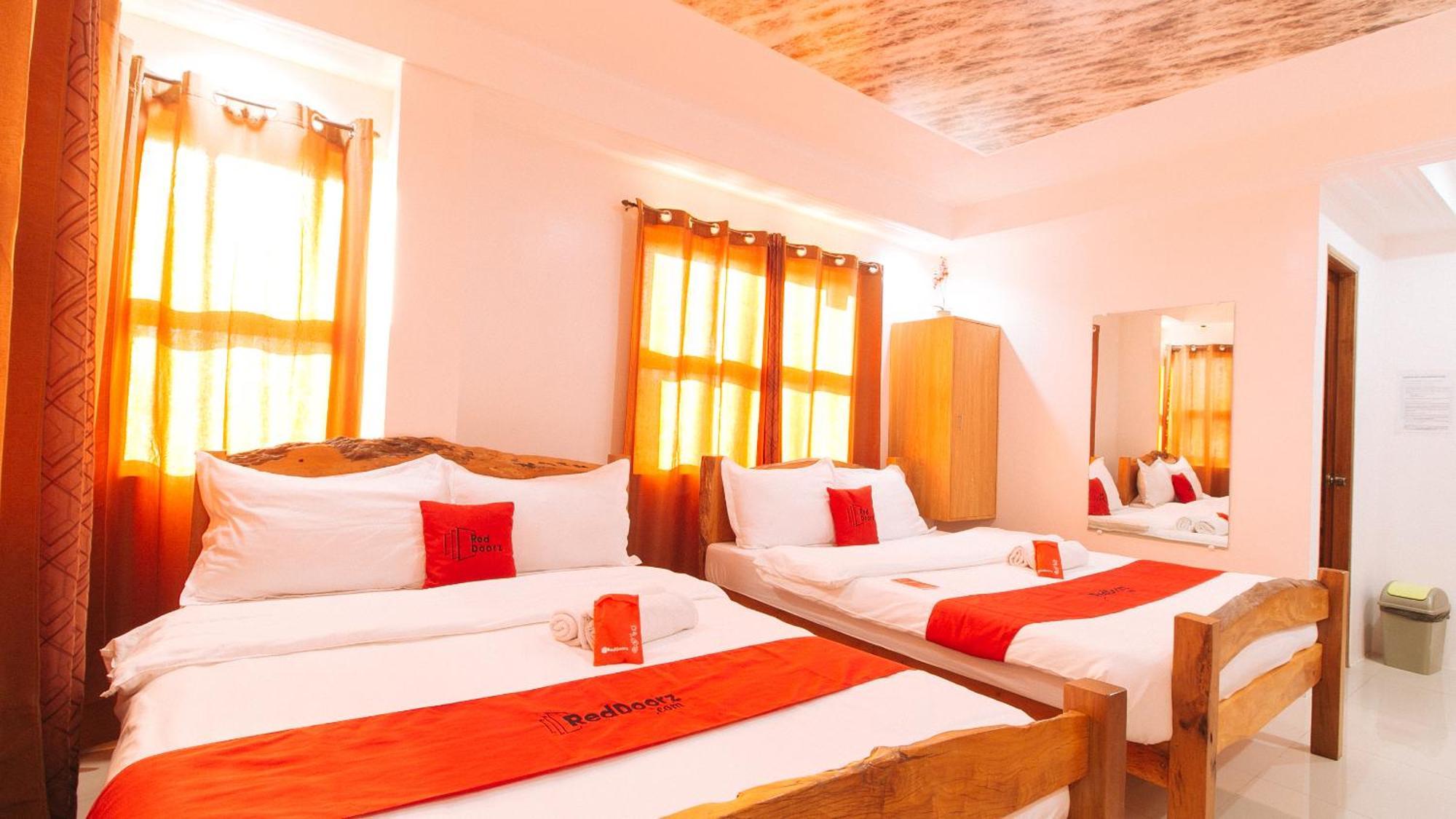 Reddoorz Plus @ Jollydays Hotel Nueva Ecija San Jose  Ngoại thất bức ảnh