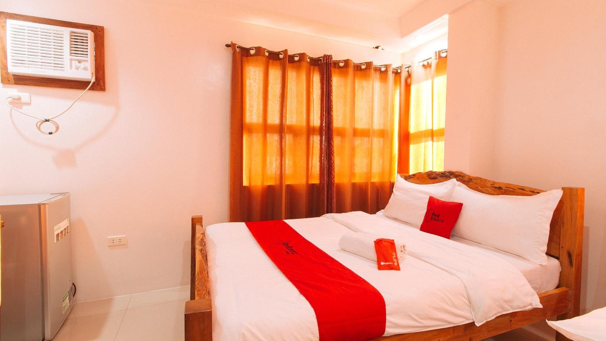 Reddoorz Plus @ Jollydays Hotel Nueva Ecija San Jose  Ngoại thất bức ảnh