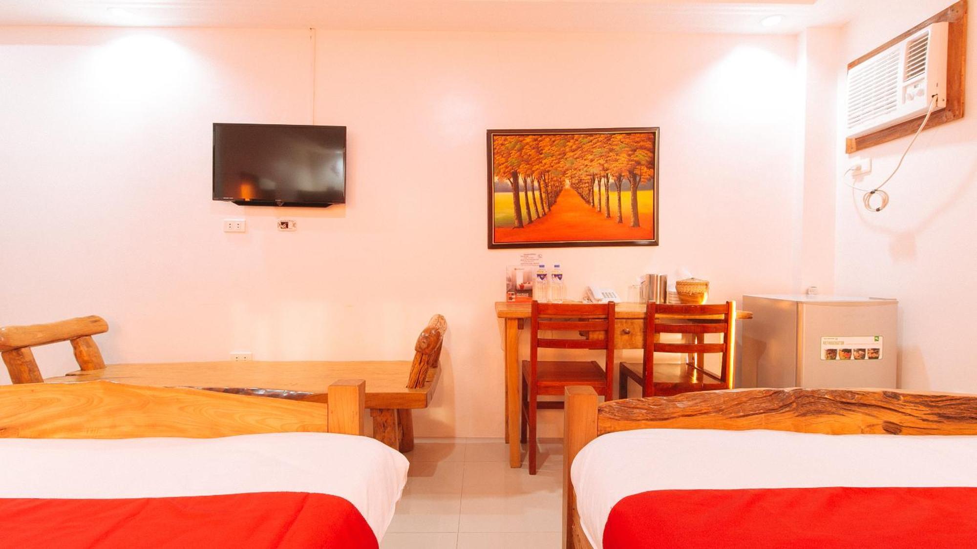 Reddoorz Plus @ Jollydays Hotel Nueva Ecija San Jose  Ngoại thất bức ảnh