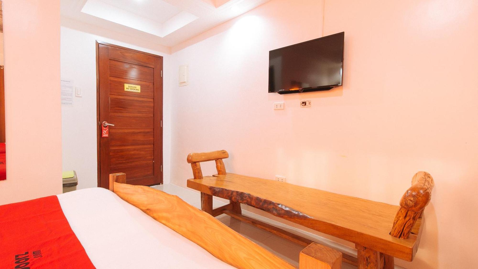 Reddoorz Plus @ Jollydays Hotel Nueva Ecija San Jose  Ngoại thất bức ảnh